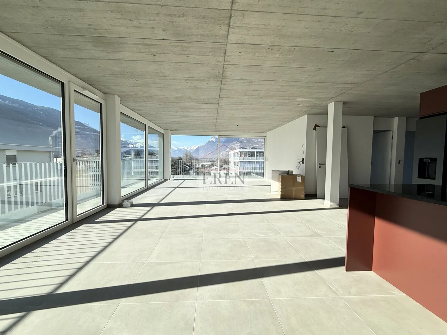 Appartamento attico straordinario 4,5 nuovo con vista panoramica e terrazza sud-ovest di 55 m2 - Foto 4 di 22