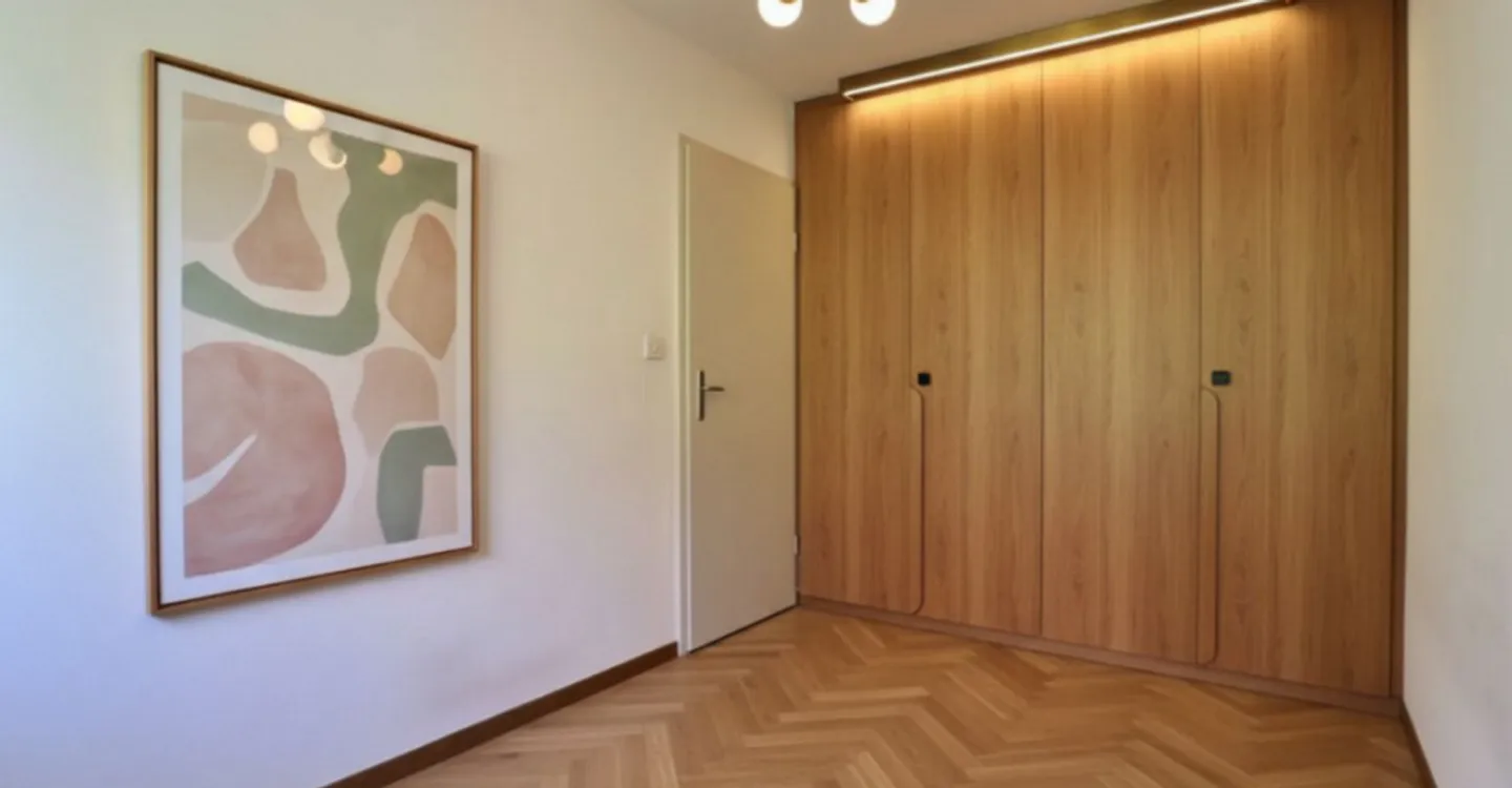 Duplex di 3,5 locali + ufficio con grande potenziale e vista mozzafiato - Foto 11 di 12