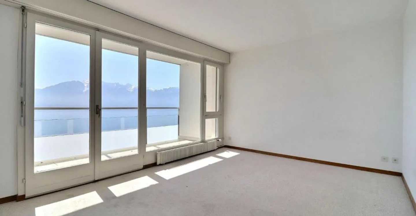 Duplex di 3,5 locali + ufficio con grande potenziale e vista mozzafiato - Foto 9 di 12
