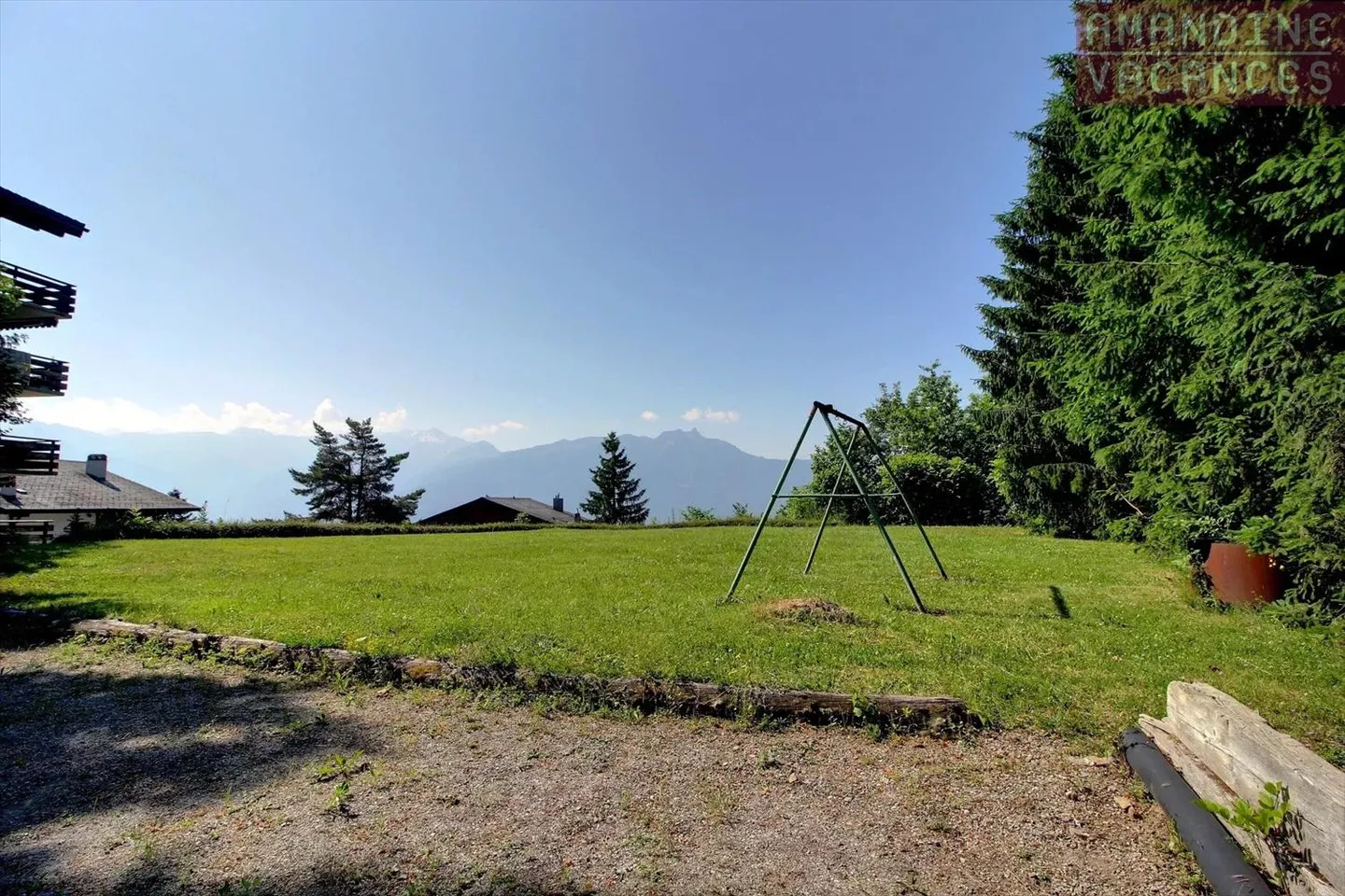 Chalet for Construction on the Heights of Ovronnaz - Photo 10 of 10