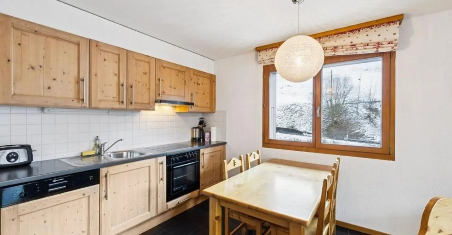 Charming Apartment in Val-d'Illiez - Photo 2 of 12