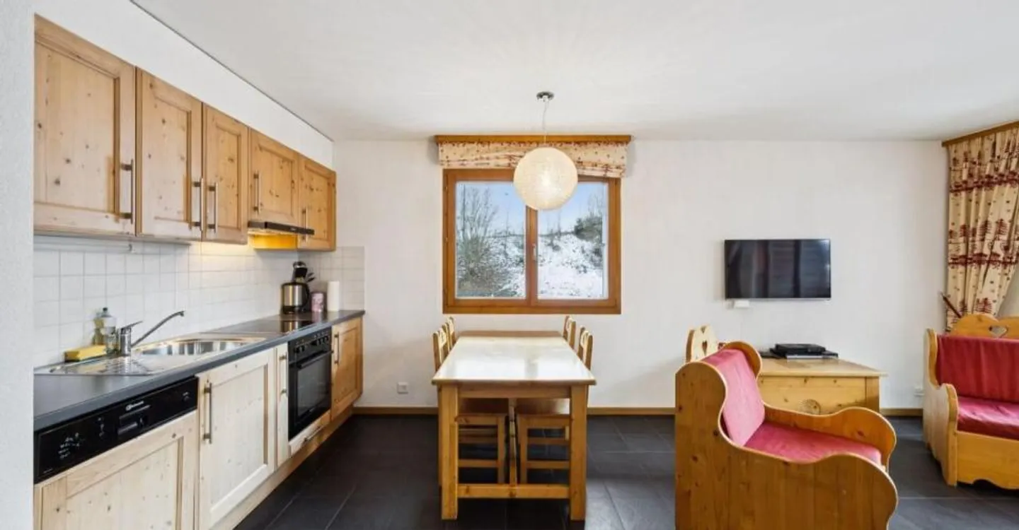 Charming Apartment in Val-d'Illiez - Photo 9 of 12