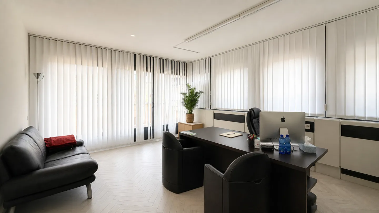 Helles Büro im Zentrum von Lugano - Foto 2 von 9