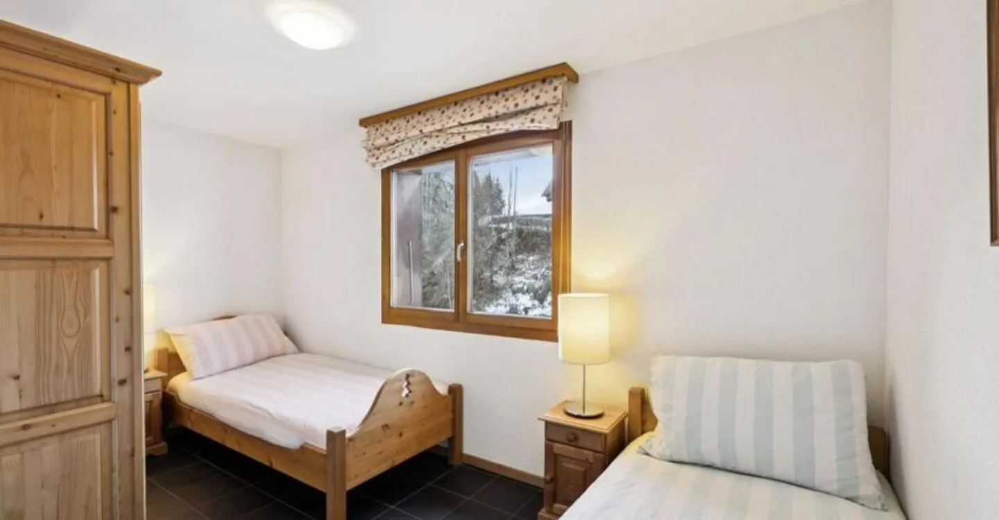 Charming Apartment in Val-d'Illiez - Photo 7 of 12