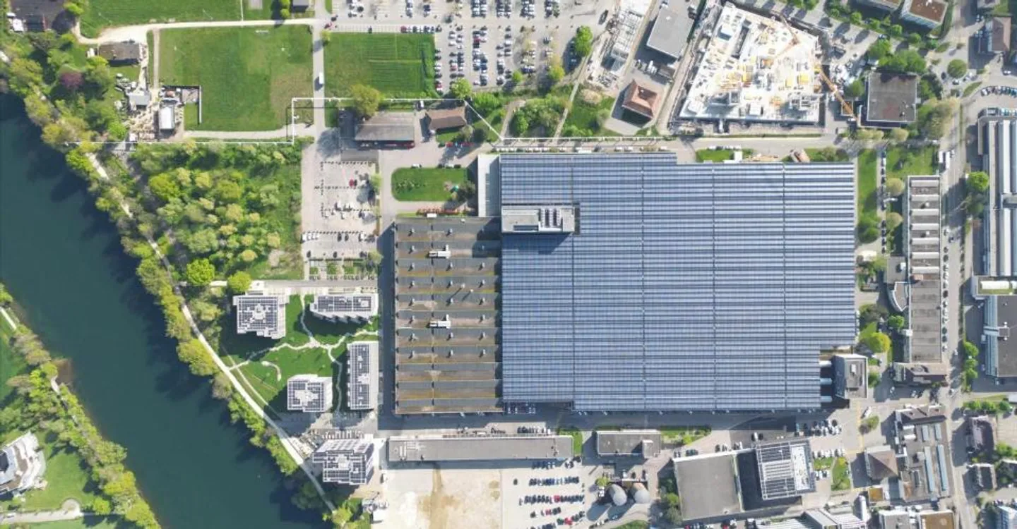 Espace commercial/de stockage sur le site Riverside 7 000 m2 - 15 000 m2 - Photo 1 sur 2