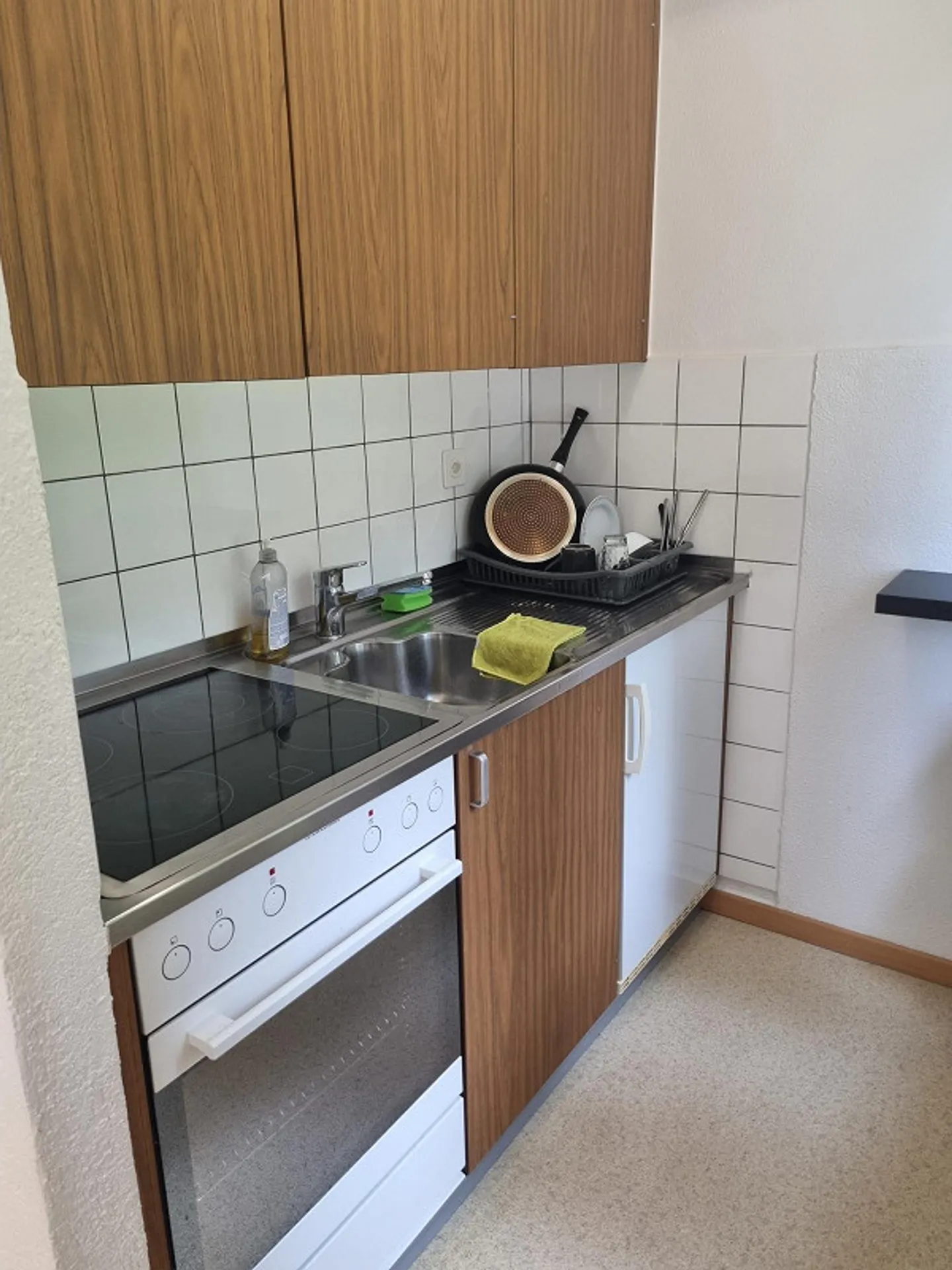 Studio apartment in the basement with parking in St. Gallen - Photo 3 of 12