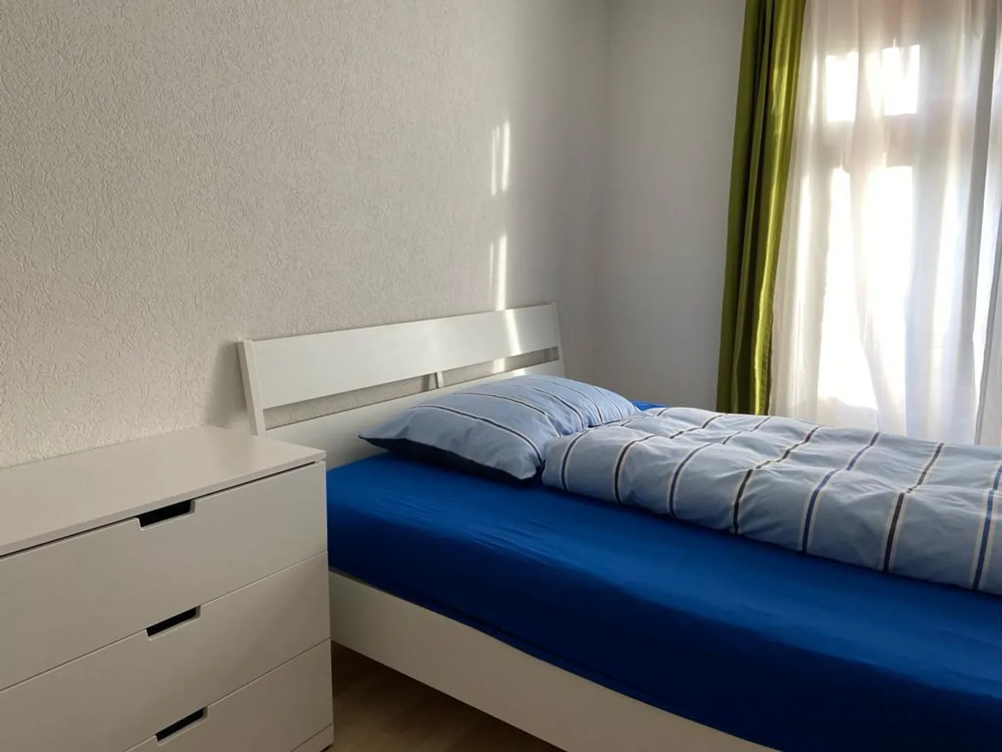 piccolo appartamento di 1,5 stanze vicino alla stazione - Foto 2 di 9