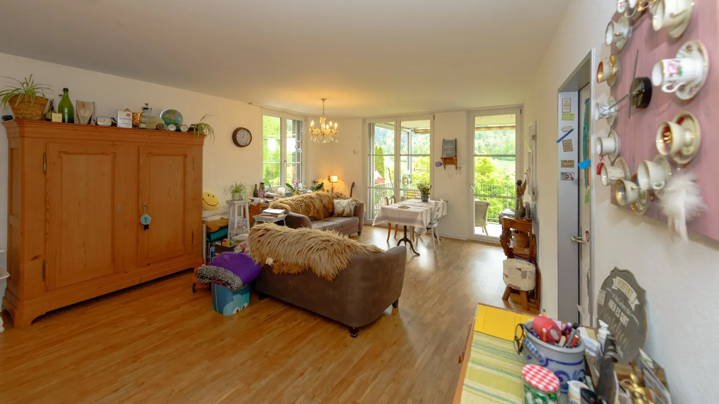 Appartement spacieux de 4 ½ pièces au dernier étage à la "périphérie" d'Elgg - Photo 6 sur 6