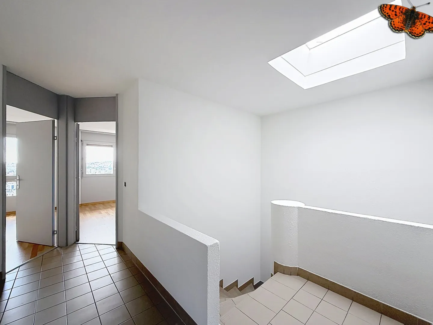 4½ ROOMS - In a semi-detached house with balcony! - Photo 8 of 13
