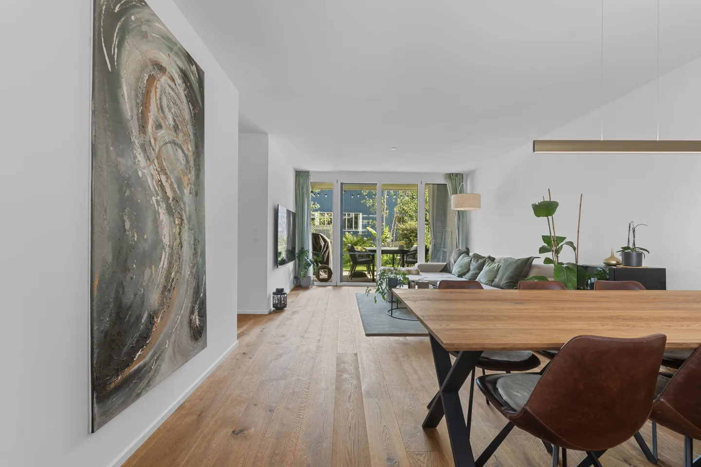 Neuwertige Gartenwohnung an zentraler und ruhiger Lage! - Foto 3 von 11