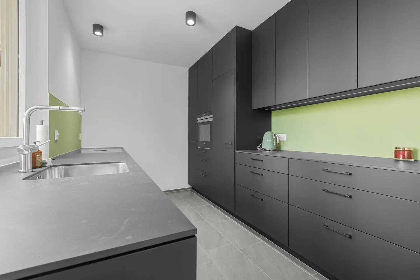 Neuwertige Gartenwohnung an zentraler und ruhiger Lage! - Foto 4 von 11