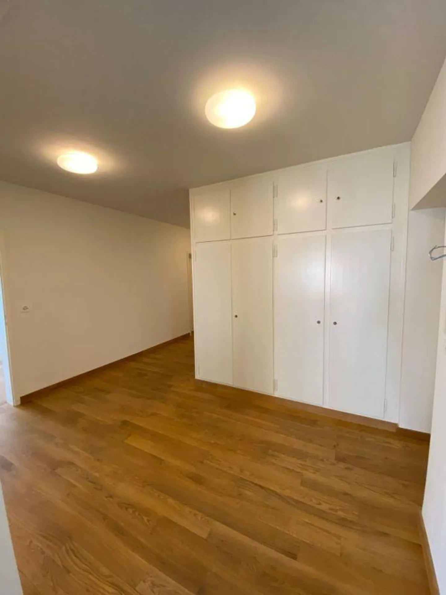 Bureau avec entrepôt dans un endroit calme sur Sandweg à Allschwil / Immeuble commercial Neweba - Photo 8 sur 14