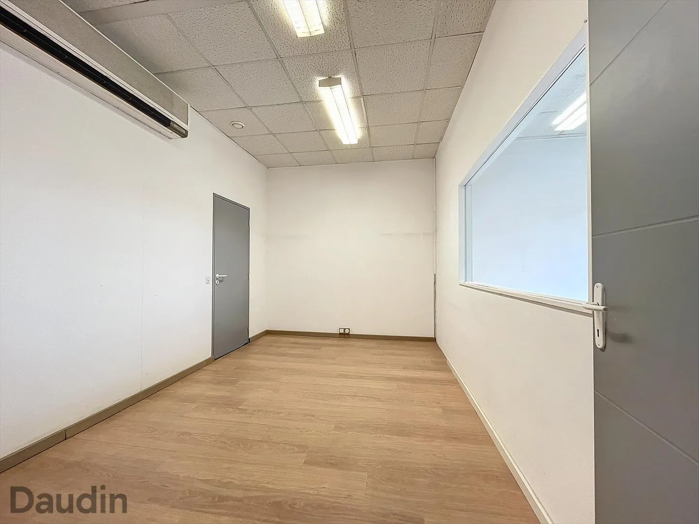 Bureau - Photo 4 sur 6
