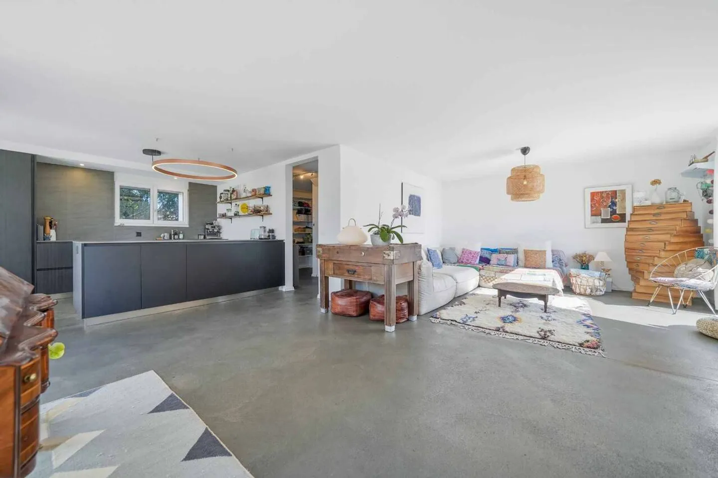 Beautiful house with lake view and Mont-Blanc, 4 bedrooms - Large garden - Photo 6 of 12