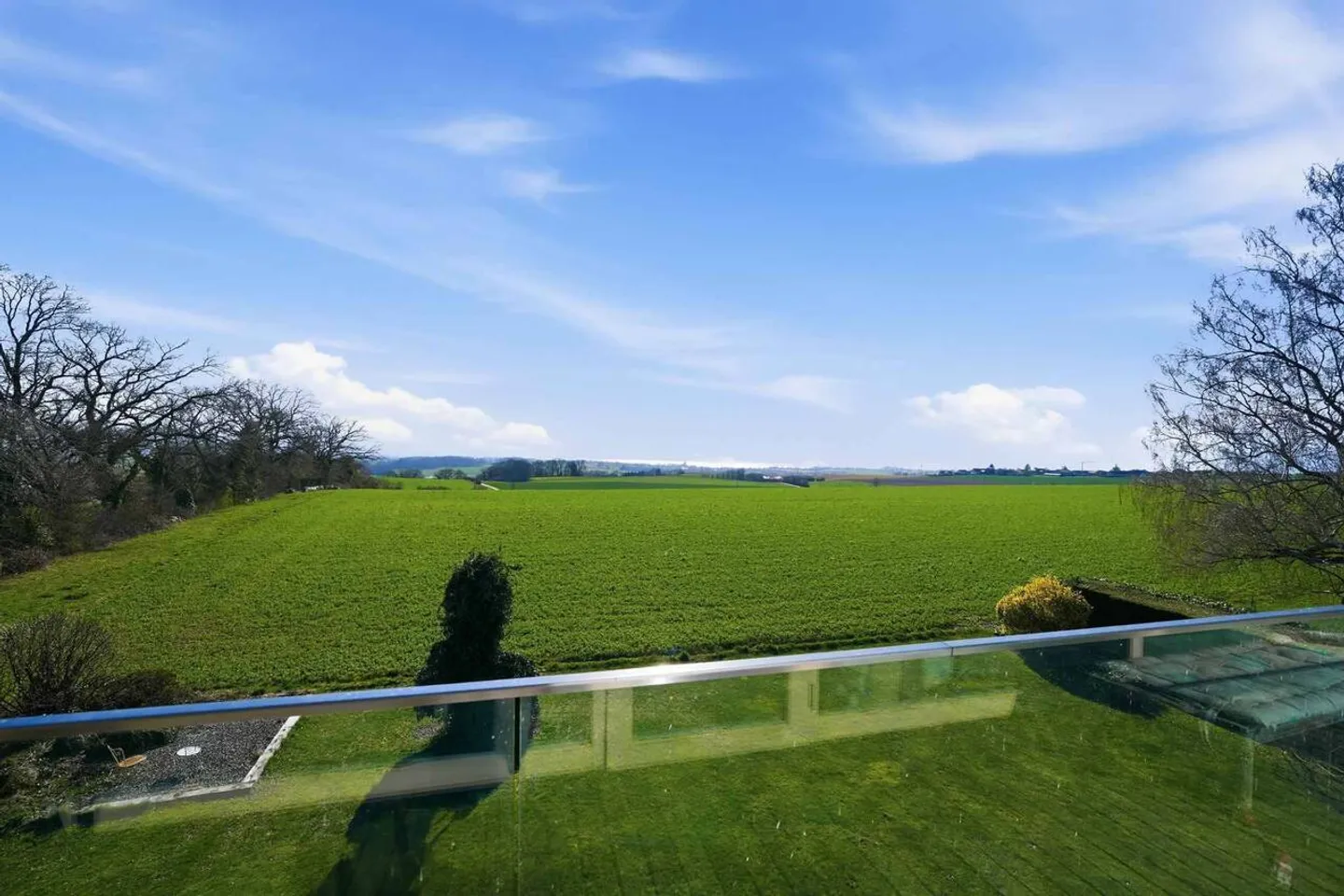 Beautiful house with lake view and Mont-Blanc, 4 bedrooms - Large garden - Photo 10 of 12