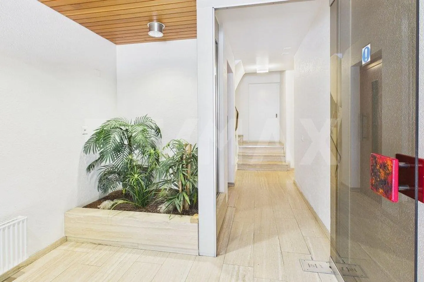 Appartement 1 pièce attrayant avec jardin - Photo 12 sur 13