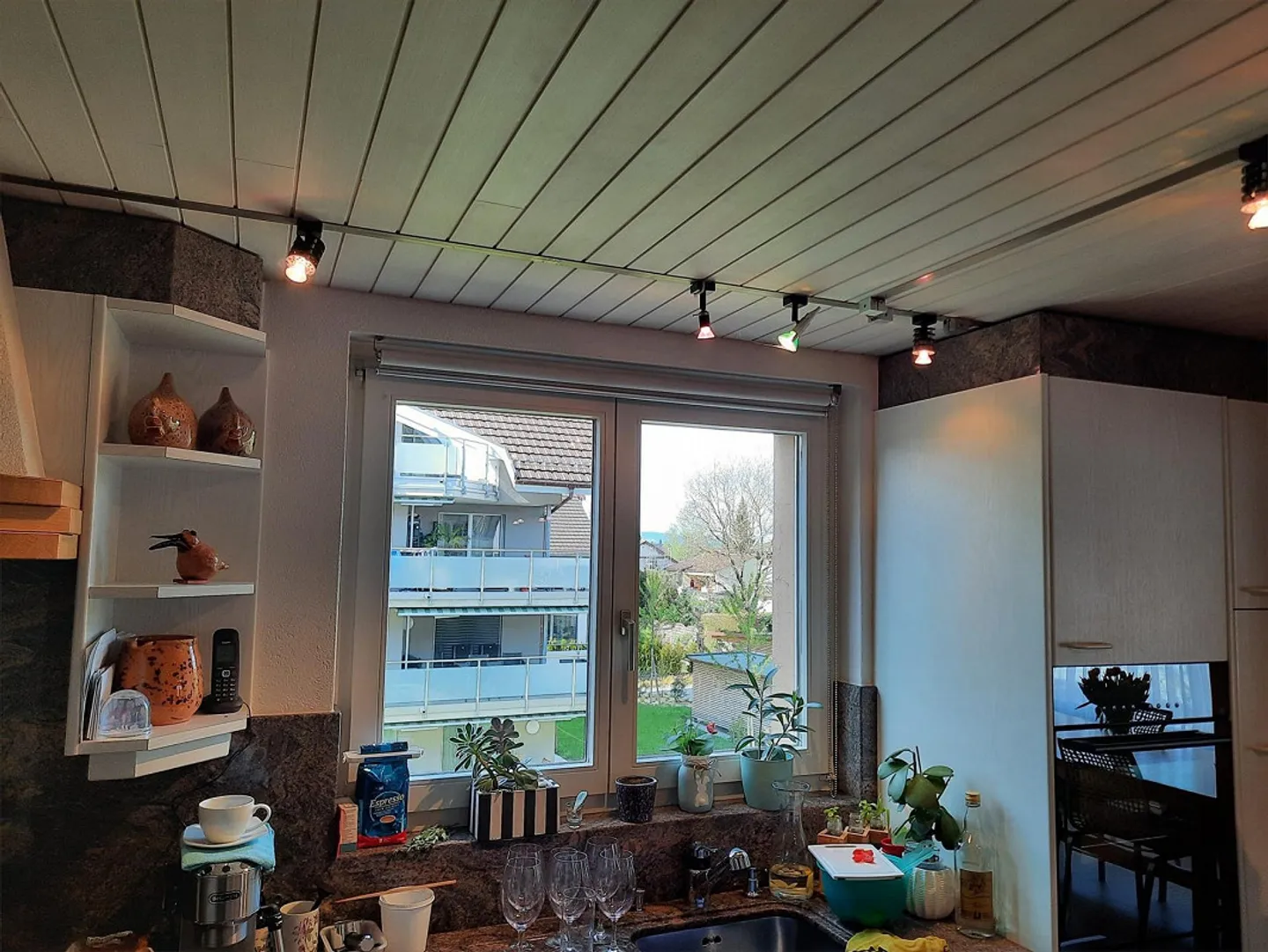 Appartement confortable avec cheminée - Photo 4 sur 14