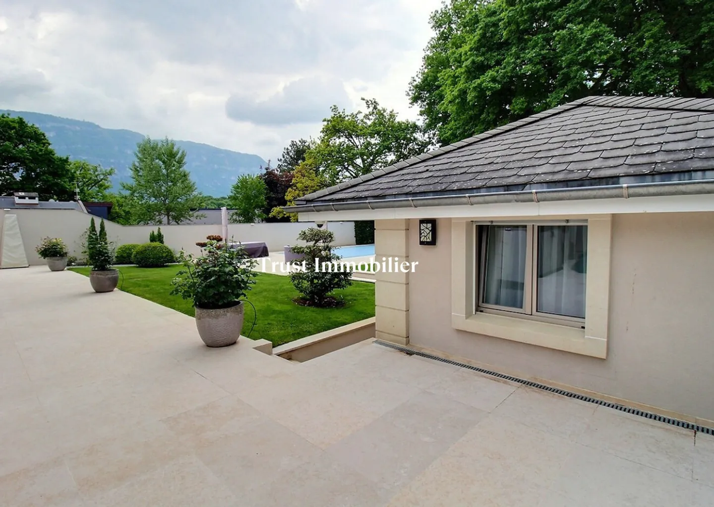6033 In Genf Conches: Moderne Villa mit Blick auf den Salève - Foto 14 von 17
