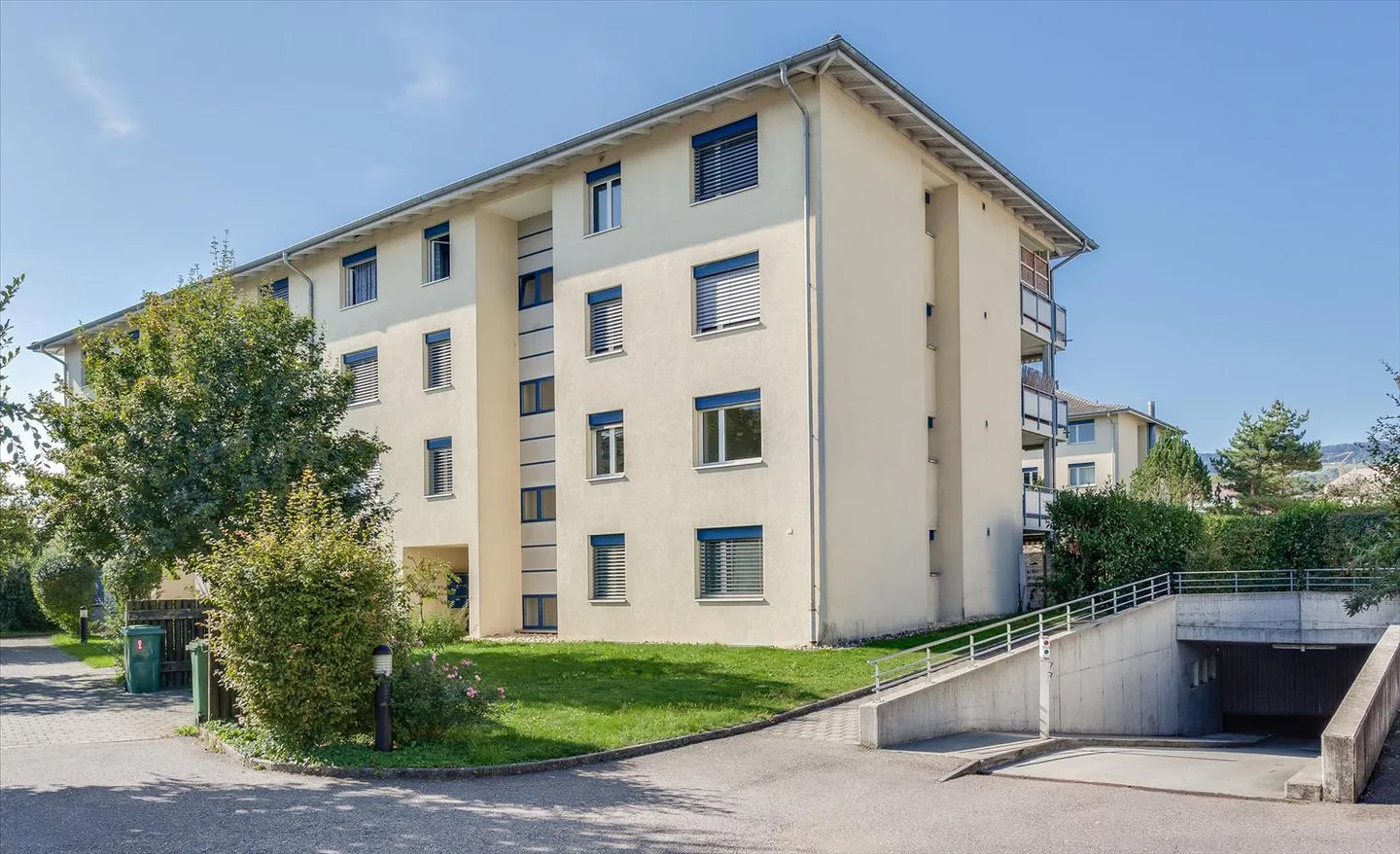 Motorcycle parking for rent! - Photo 1 of 1