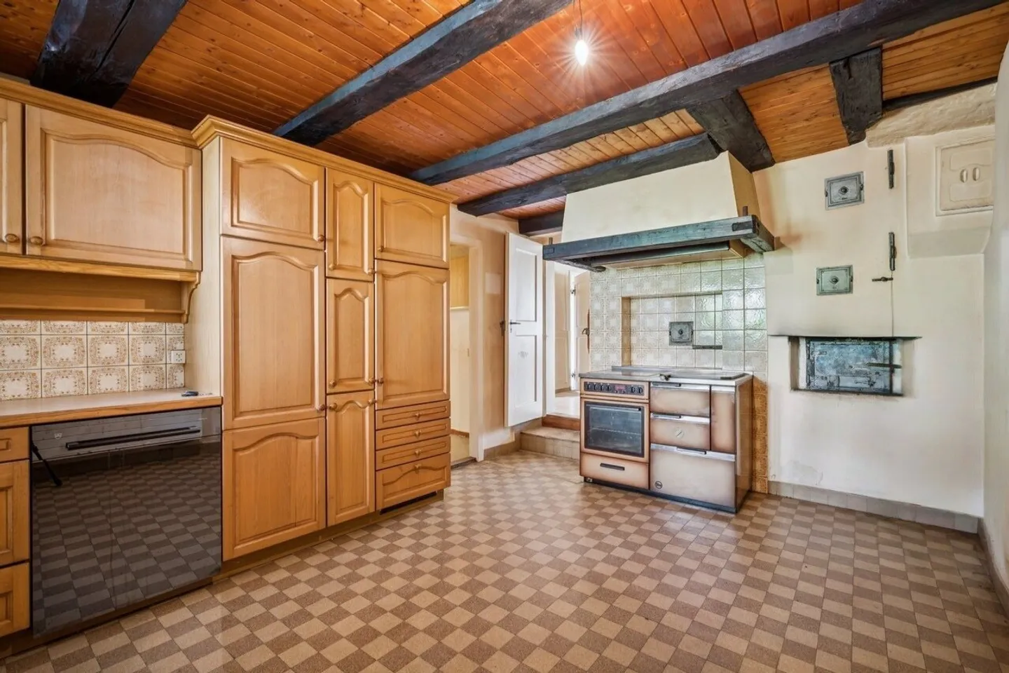 Il tuo progetto con carattere - Casa a schiera con grande potenziale - Foto 3 di 8