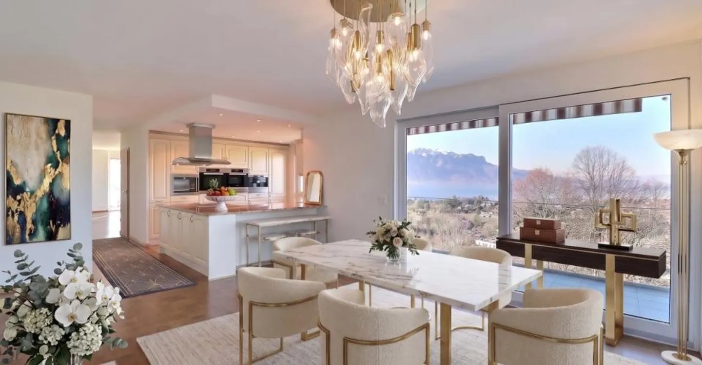 SPACIOUS 5.5-ROOM APARTMENT WITH GRAND VIEW OF THE LAKE AND MOUNTAINS - Photo 1 of 11