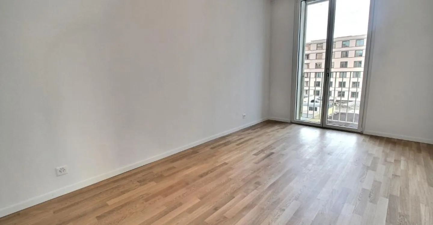 New 4.5-room apartment for rent - Photo 9 of 12