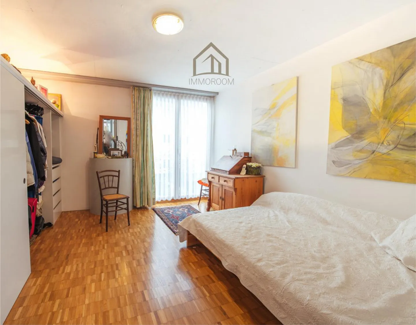 Terraced House in Preferred Residential Area - Photo 7 of 16