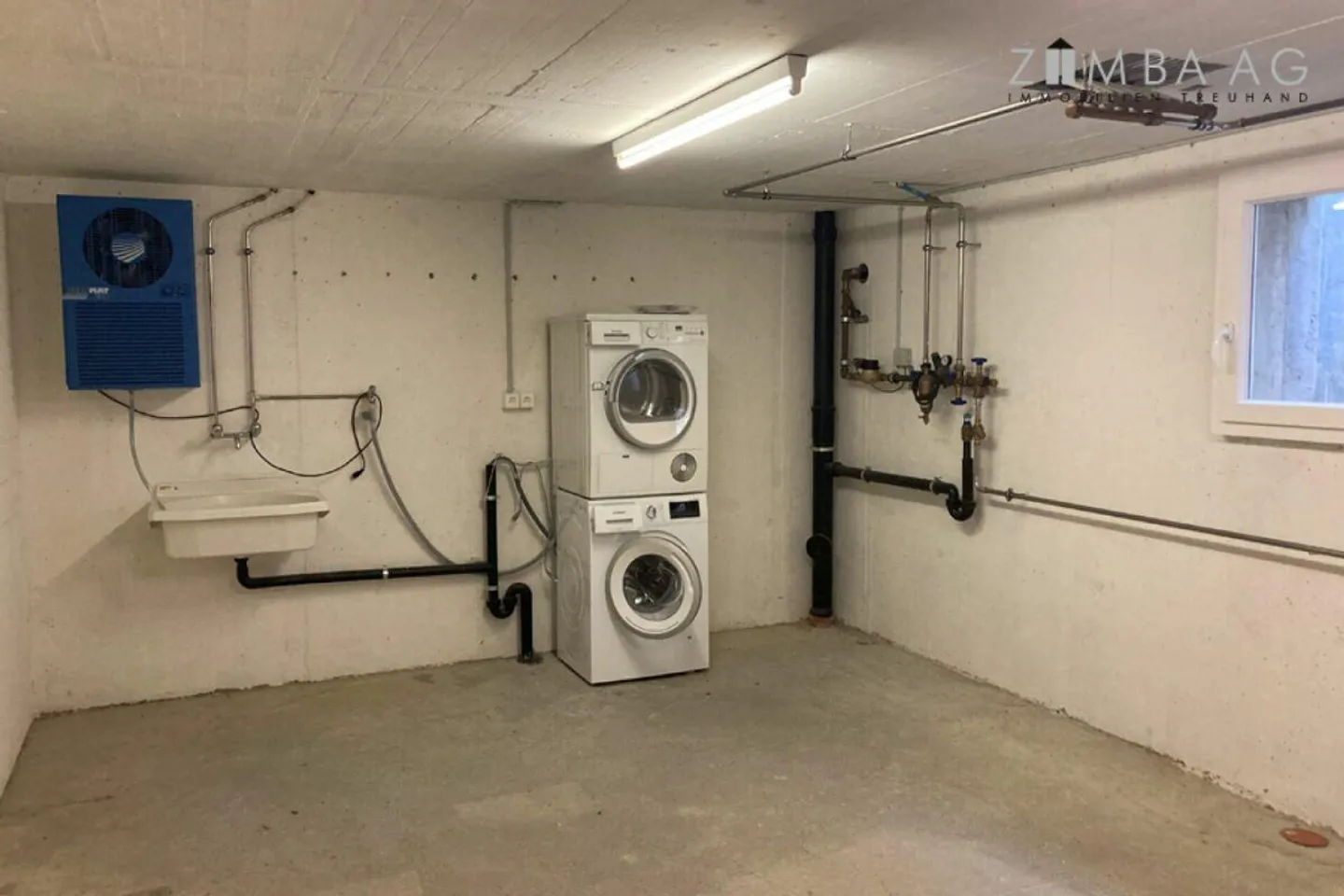Proprietà Incantevole con Garage - Foto 10 di 11