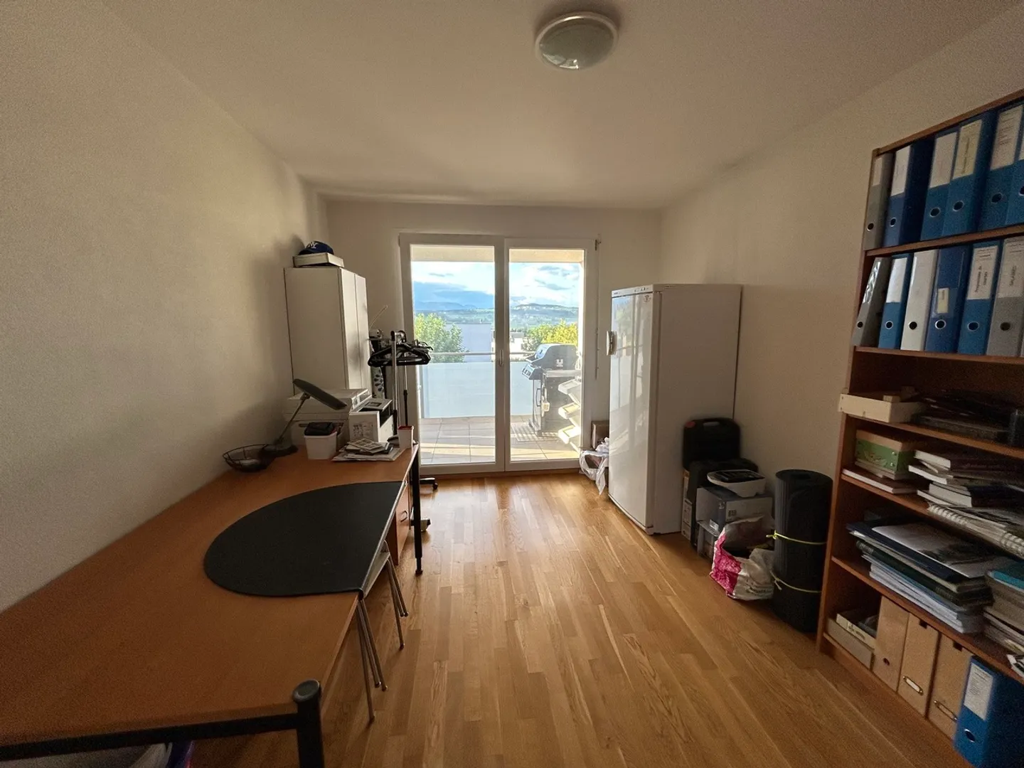Spacious Apartment with Large Balcony - Photo 10 of 12