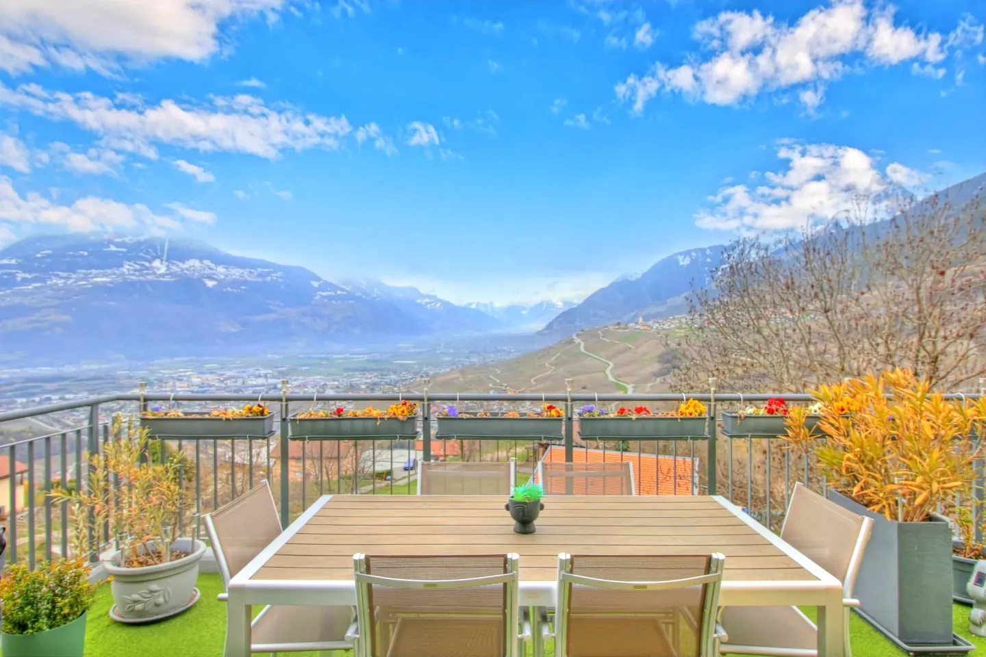 Charming Apartment in Chandolin - Photo 13 of 14