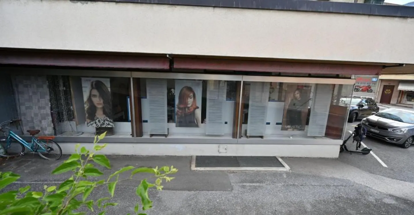 Lokales Geschäft - Foto 2 von 13