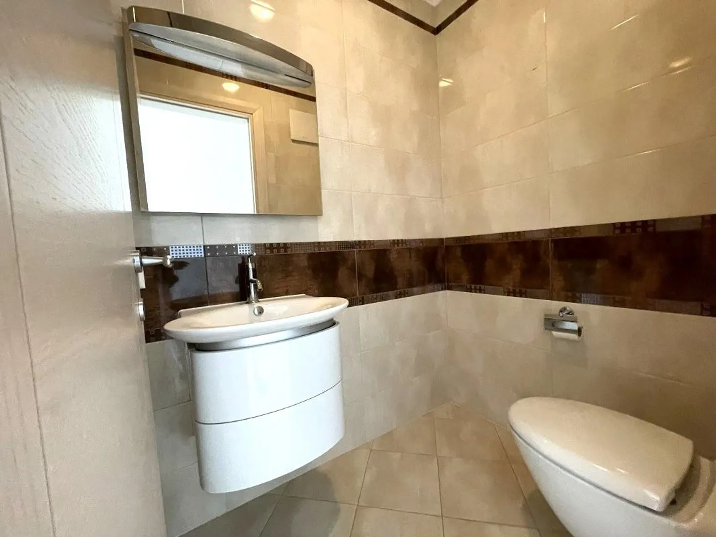 Appartamento 3.5 stanze con grande terrazza e vista libera - Foto 6 di 13