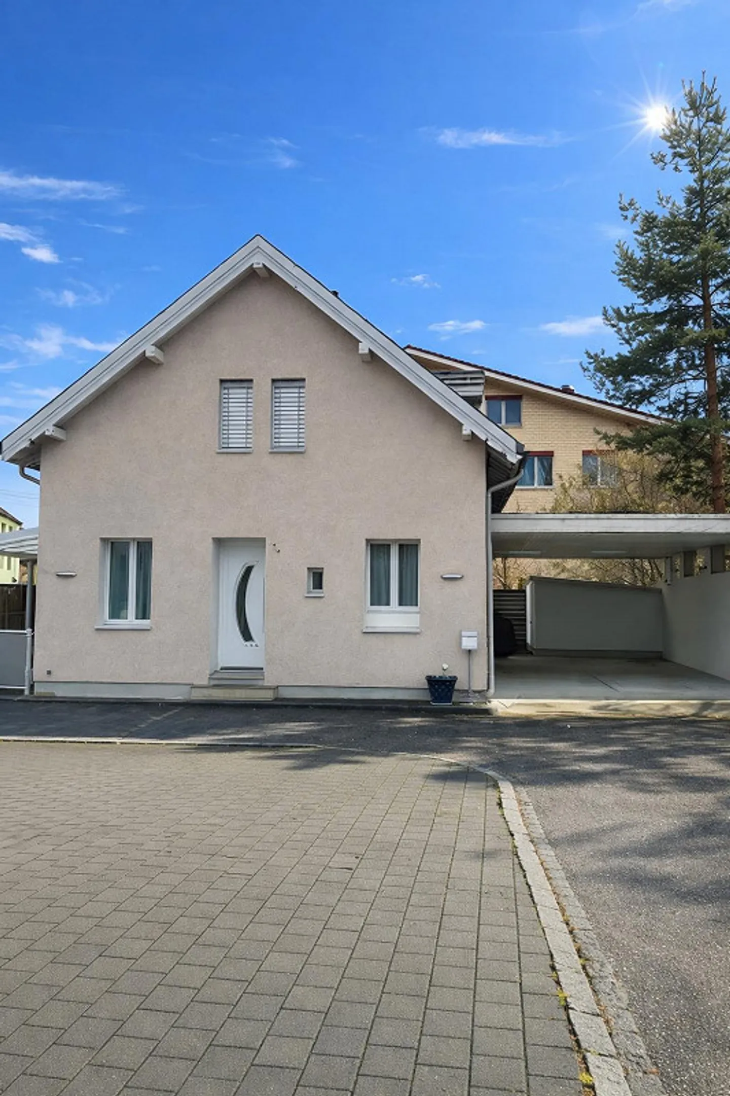 Detached single-family house in a central location in Münchenstein - Photo 12 of 12
