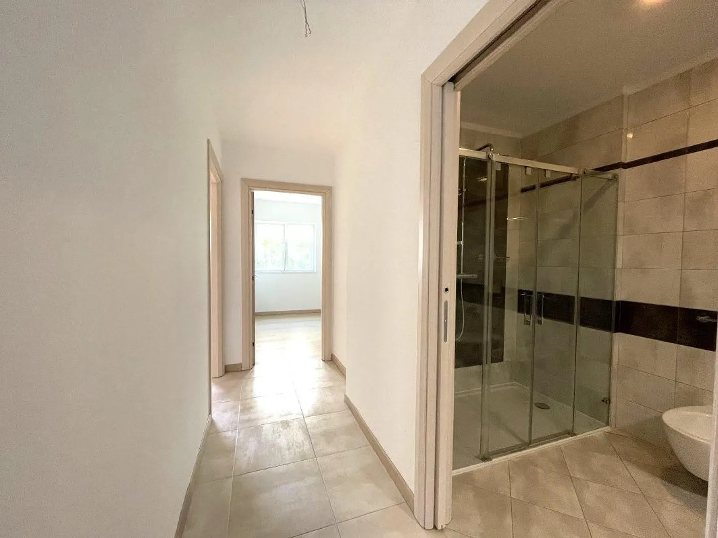Appartamento 3.5 stanze con grande terrazza e vista libera - Foto 7 di 13