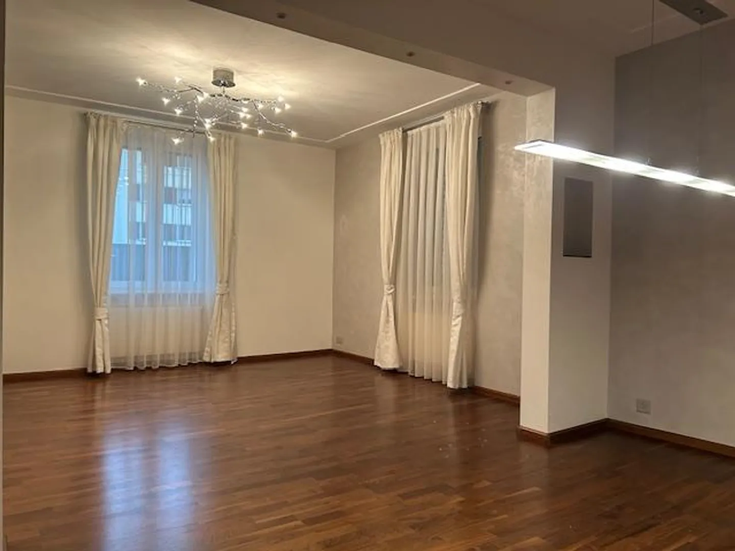 Detached single-family house in a central location in Münchenstein - Photo 3 of 12