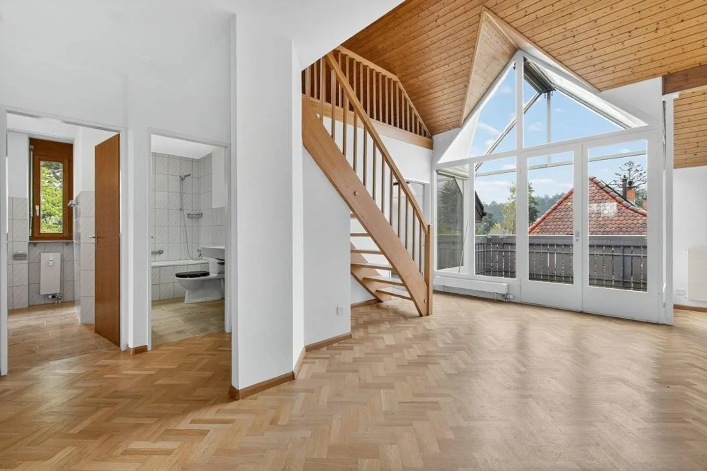 Living in the popular residential area in Riehen! - Photo 8 of 10