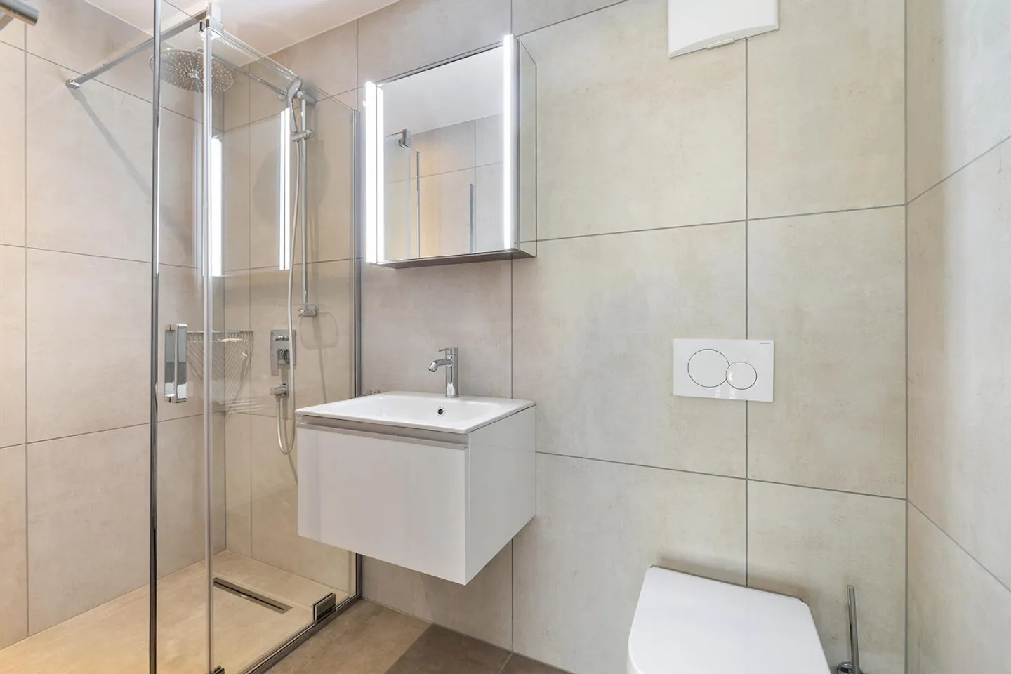 Beau logement - Photo 8 sur 8