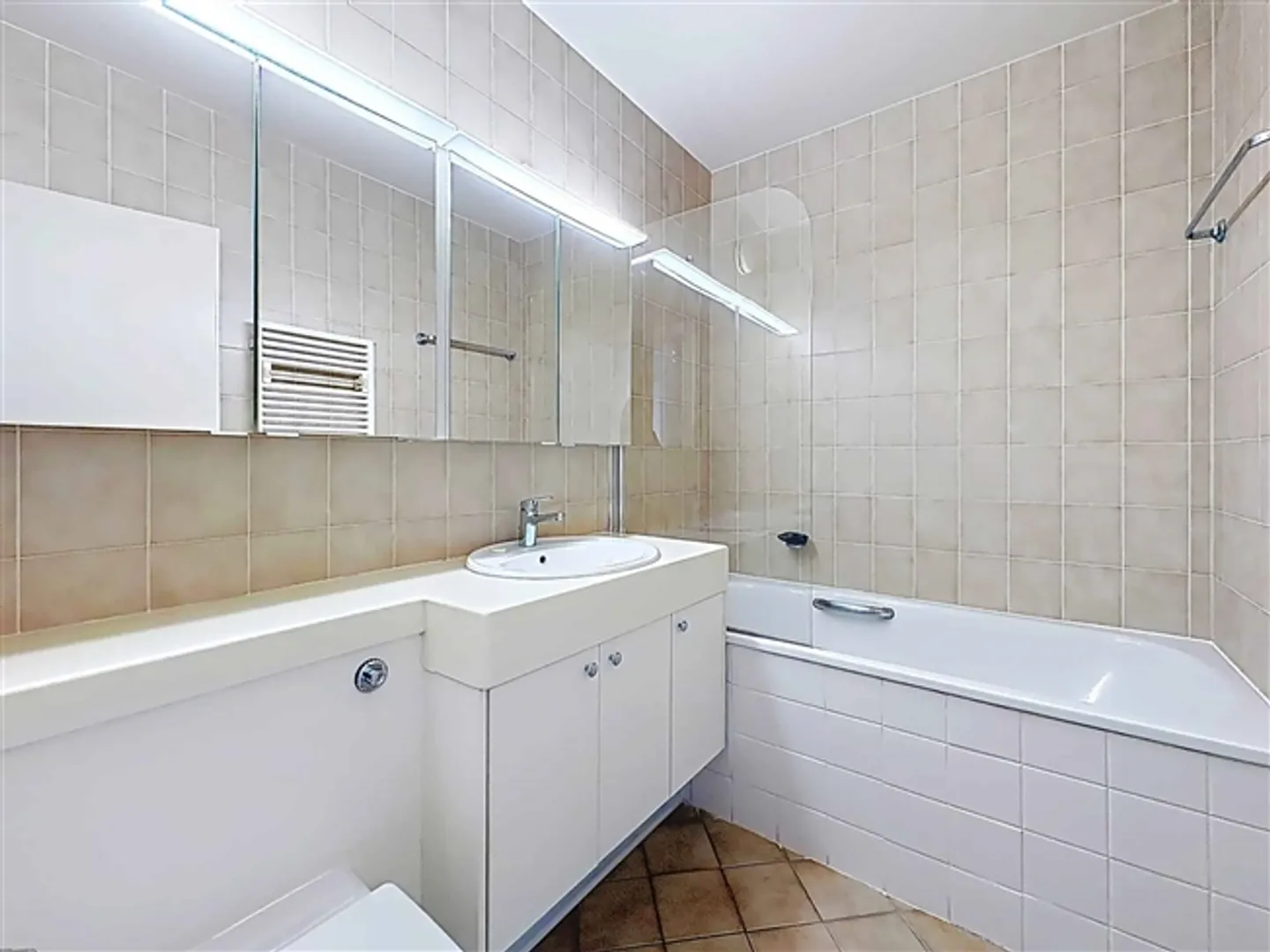 Appartamento 6 stanze con balconi e loggia - Foto 10 di 11