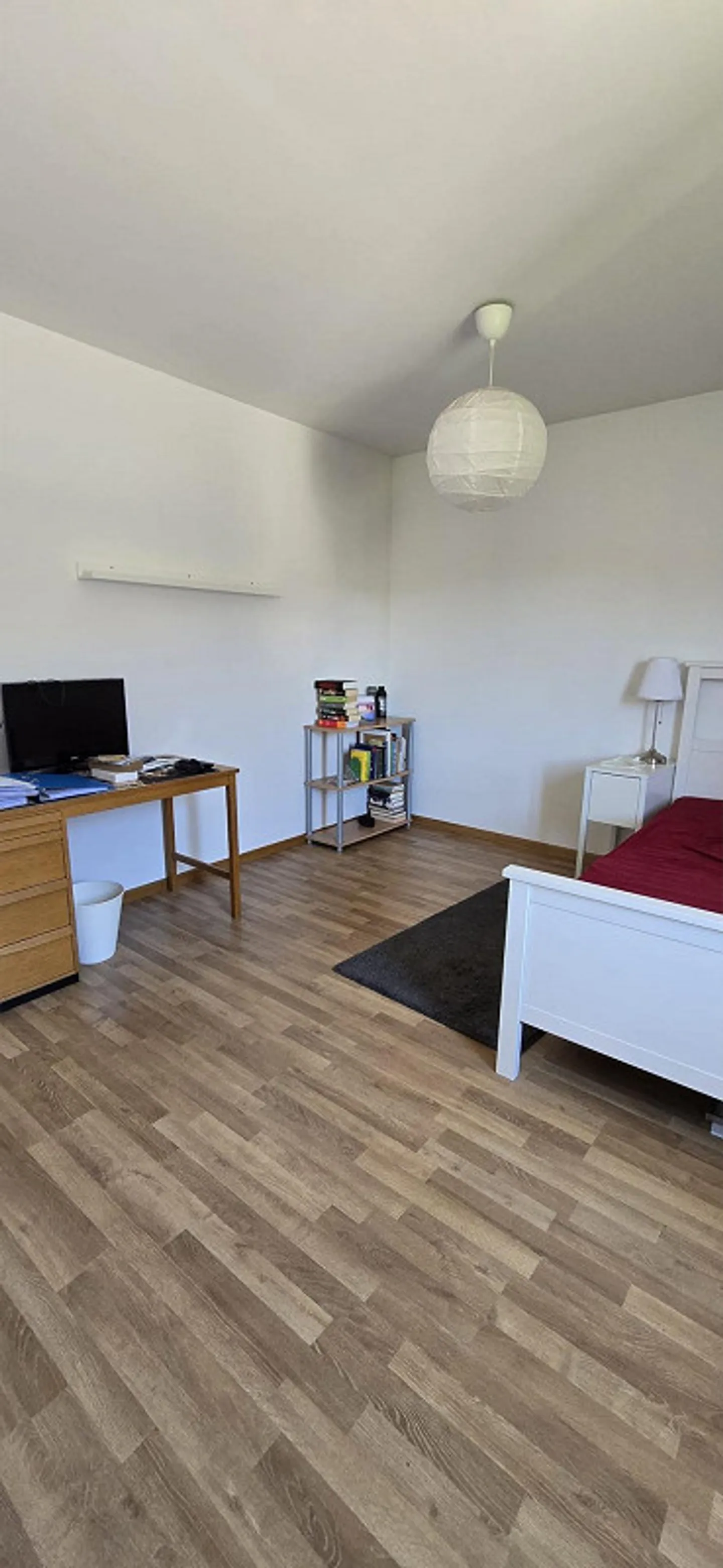Geräumige Wohnung in ruhiger Lage - Foto 1 von 10