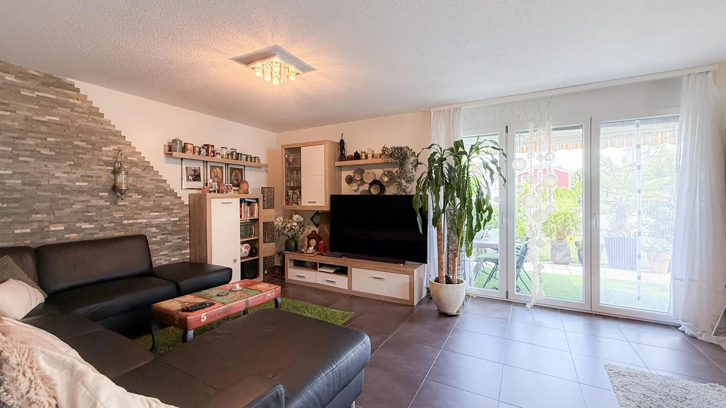 Bellissima casa unifamiliare a Trasadingen, Canton Schaffhausen - Foto 11 di 16