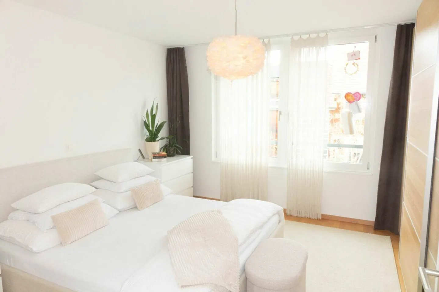 Appartement lumineux et spacieux avec balcon ensoleillé - Photo 7 sur 11