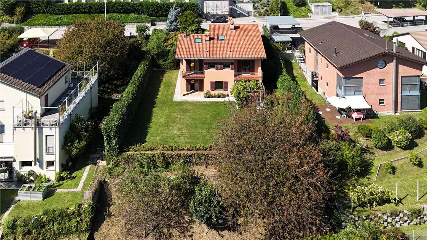 Charming Tessiner House - Photo 3 of 13