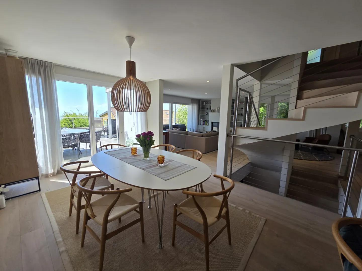 Beeindruckende Villa mit Seeblick - Foto 4 von 13