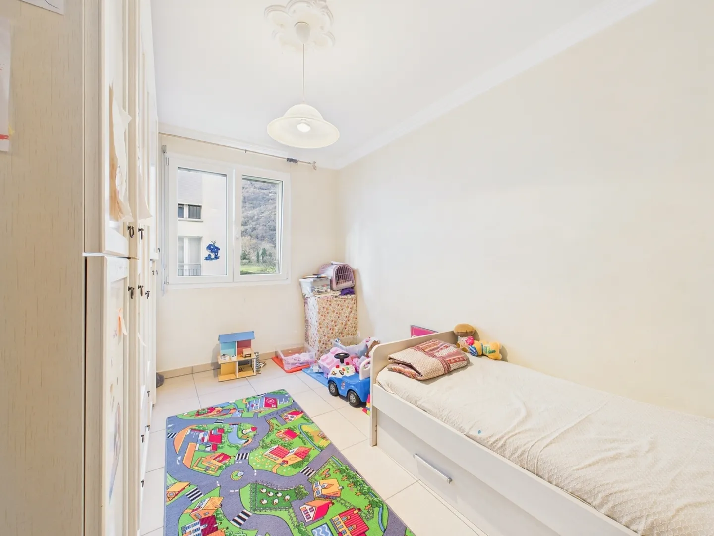 ELEGANTE 4,5-ZIMMER-WOHNUNG MIT WASCHKÜCHE - Foto 7 von 10