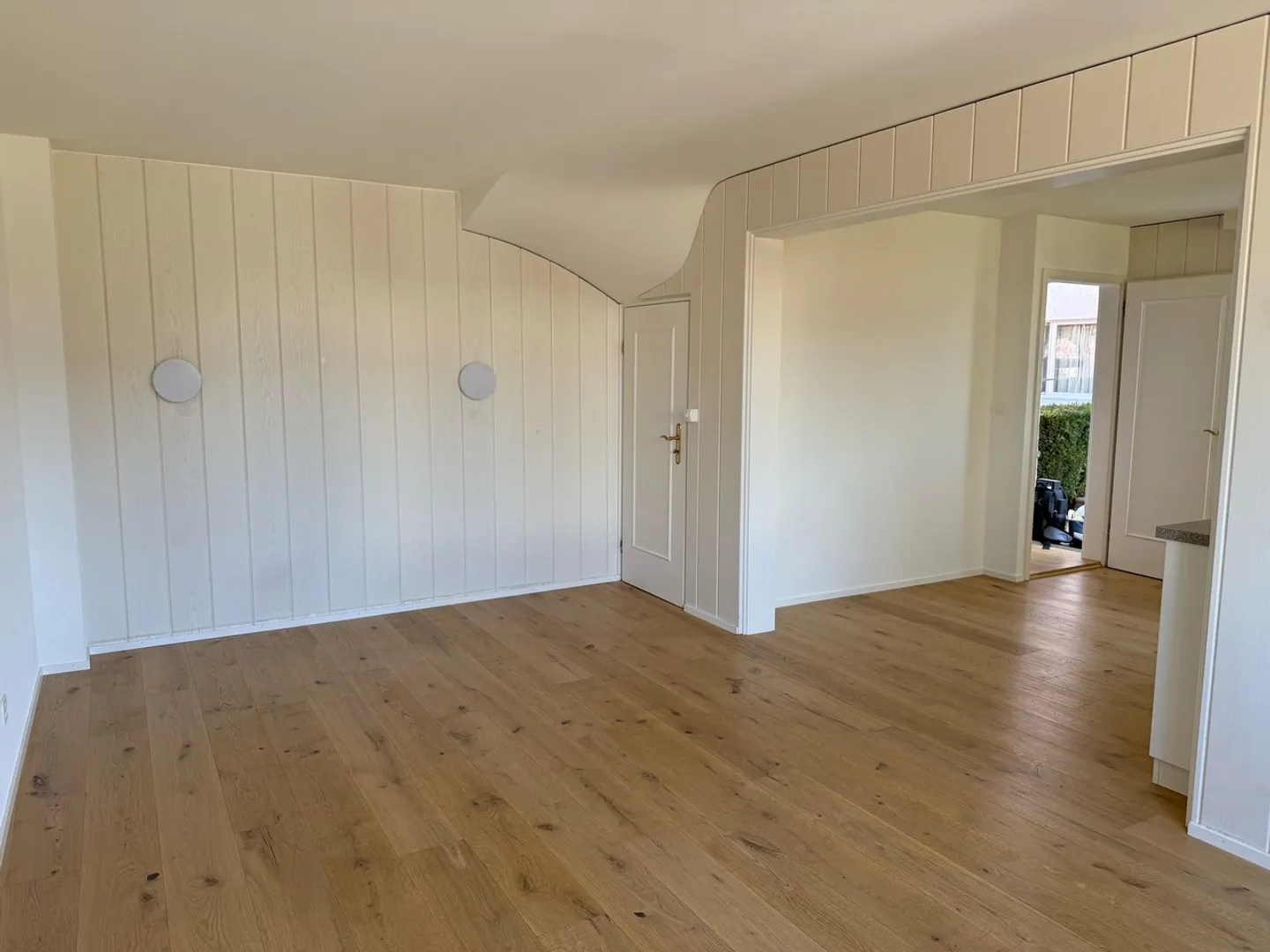 Modernes Doppeleinfamilienhaus mit Garten - Foto 4 von 16
