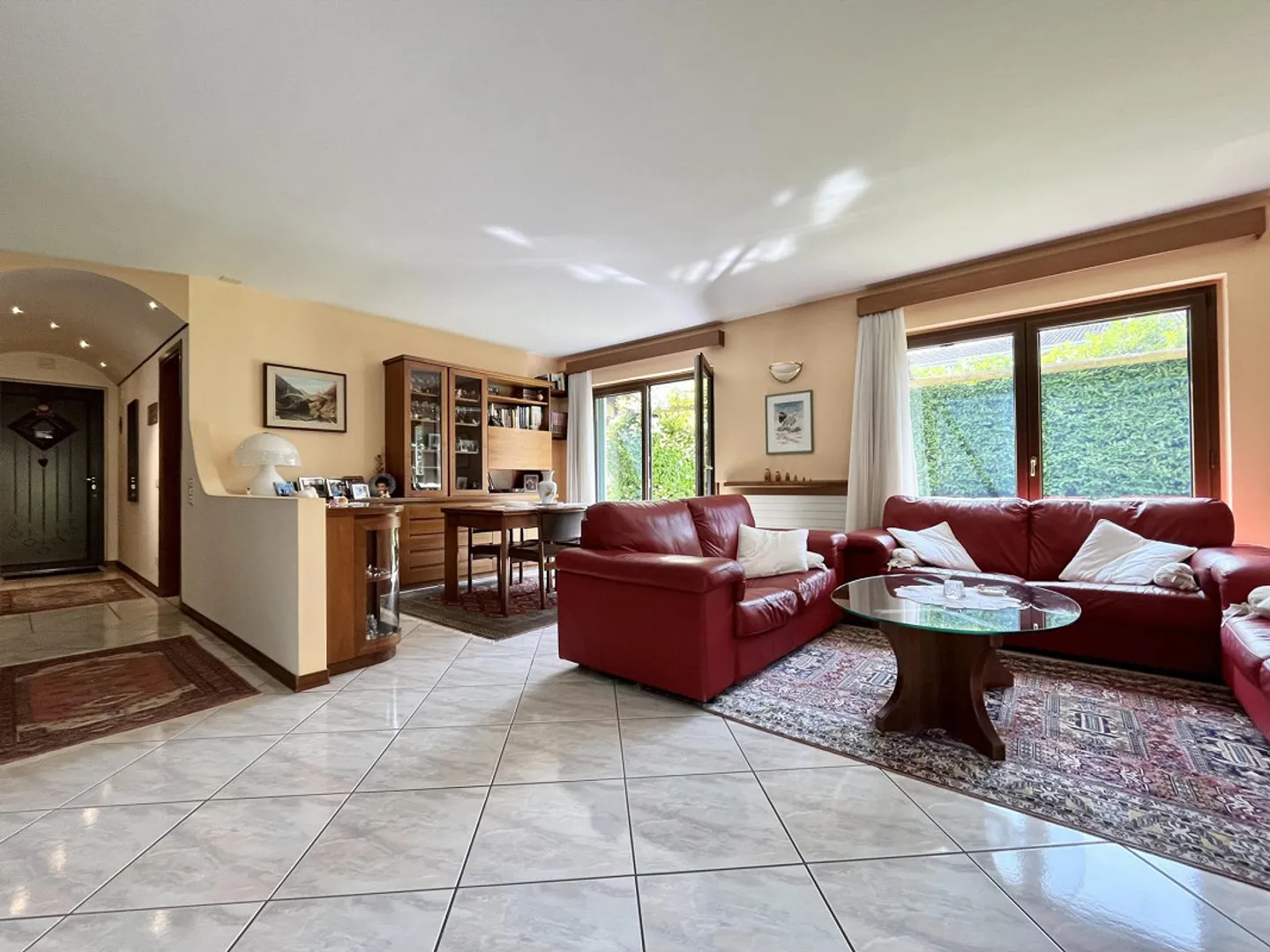 VILLA 4.5 LOC. IN BIOEDILIZA CON GIARDINO A RIVA SAN VITALE - Foto 4 di 9