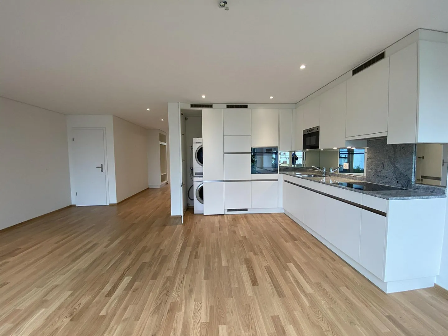 Vivre dans une maison en rangée - Photo 1 sur 8