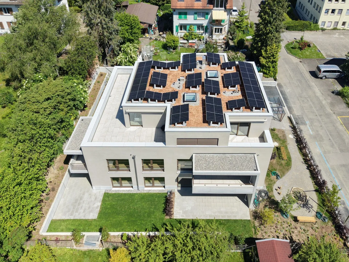 Vie urbaine, vie détendue : moderne appartement en copropriété de 4,5 pièces au 1er étage - Photo 11 sur 13