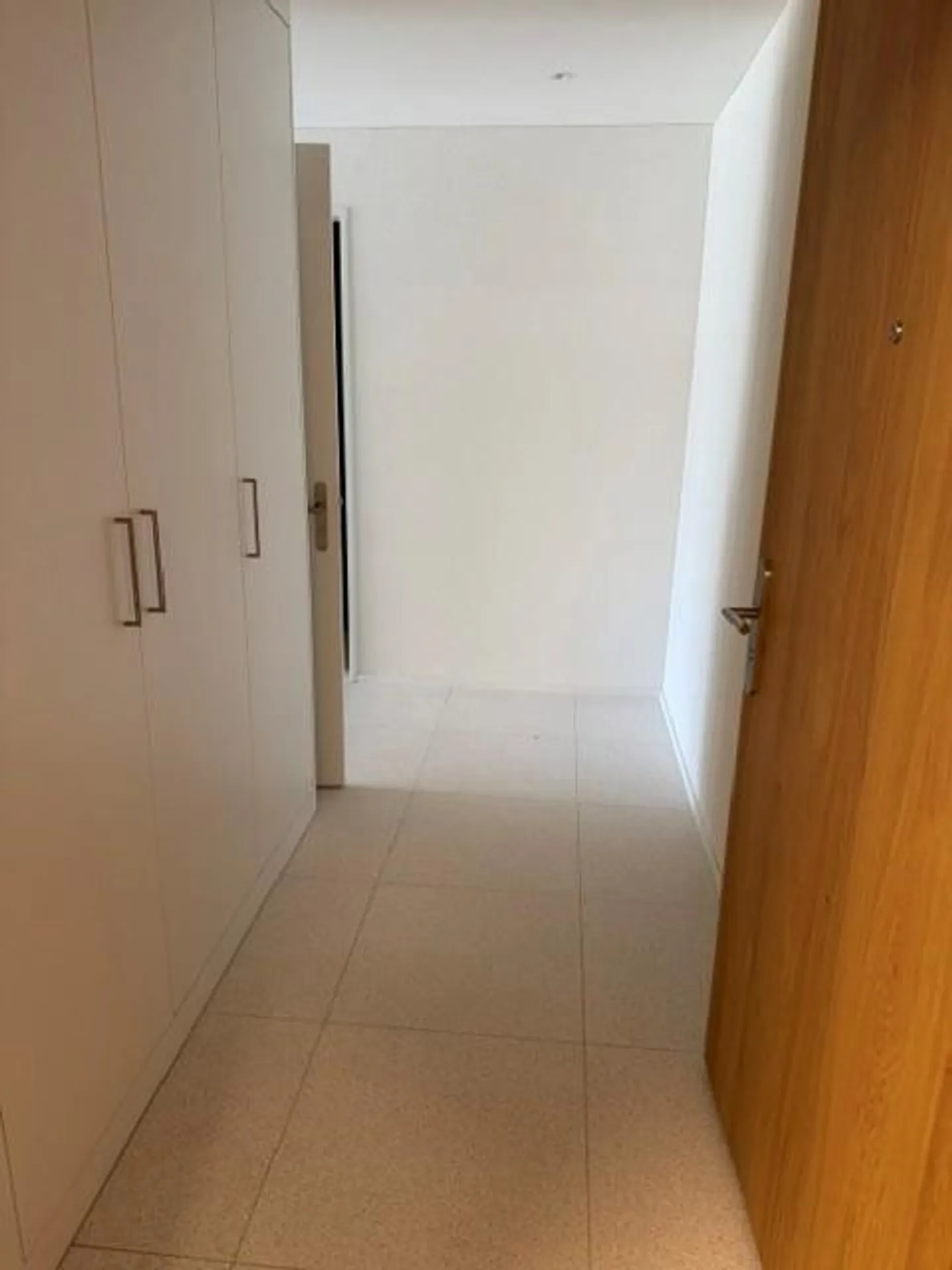 Exclusive 2.5-room apartment on the ground floor - modern & comfortable - Photo 2 of 12