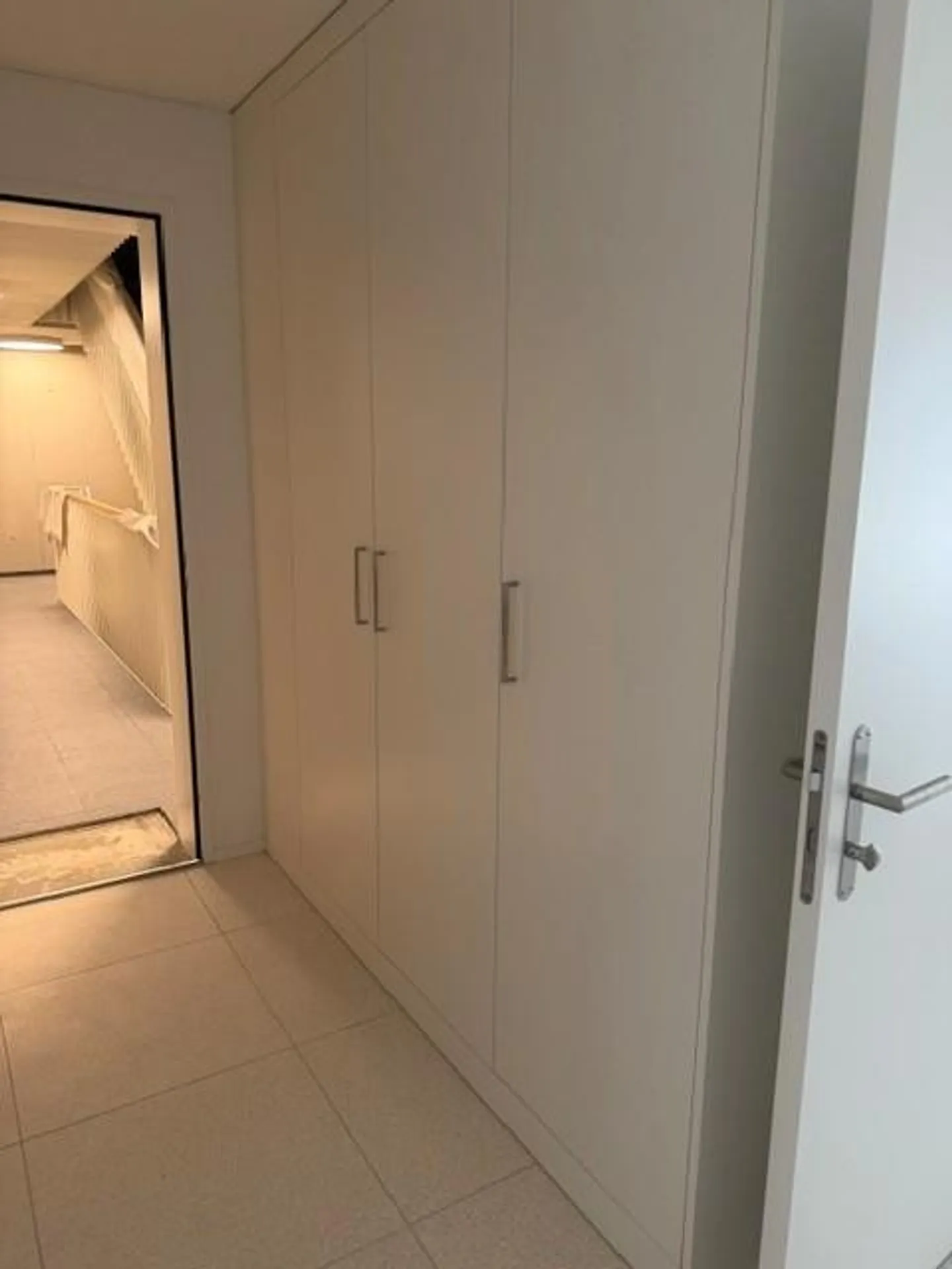 Exclusive 2.5-room apartment on the ground floor - modern & comfortable - Photo 3 of 12